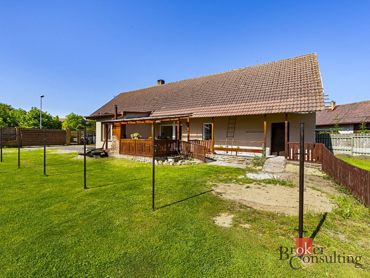 Haus zum Kauf, 132 m² (2 von 13)