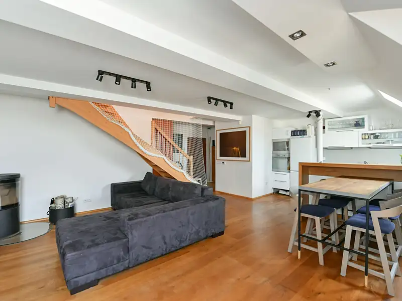 Prodej bytu 3+kk 124 m², Praha – náhled fotky 1