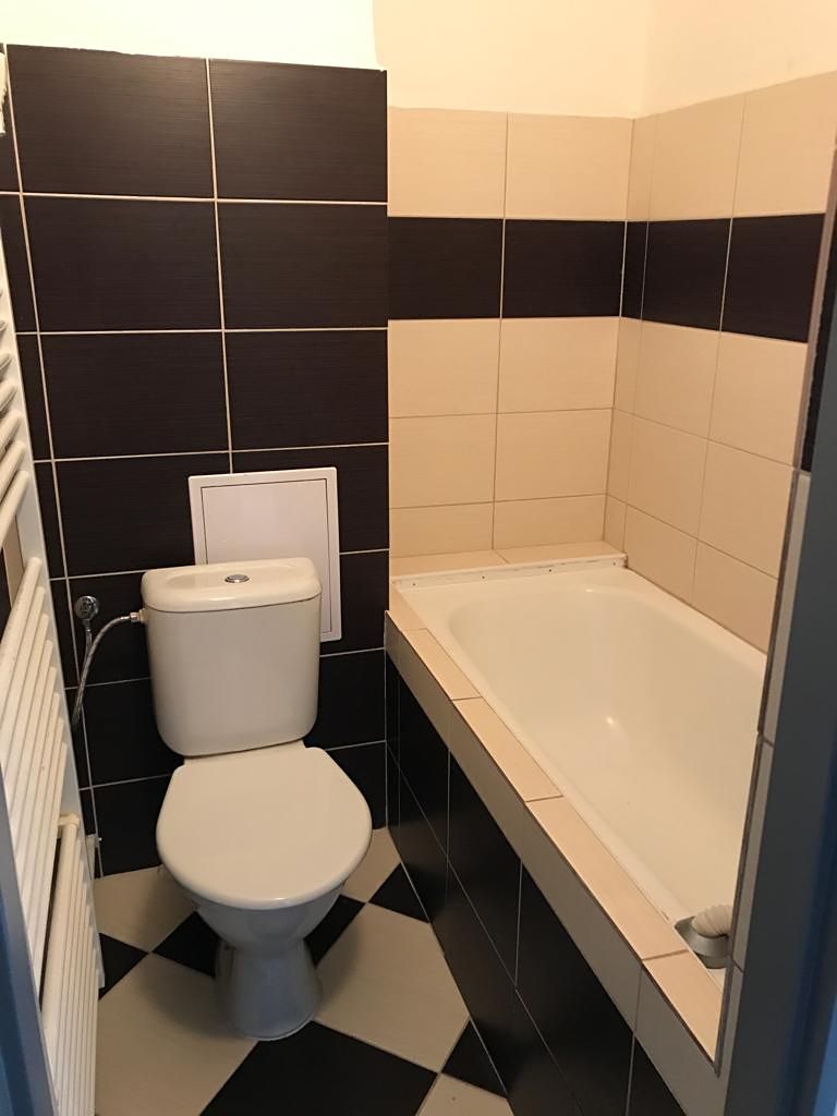 Pronájem bytu 1+1 30 m² – fotografie 4