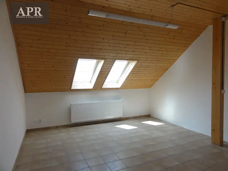 Pronájem kanceláře 44 m², Uherský Brod – náhled fotky 3
