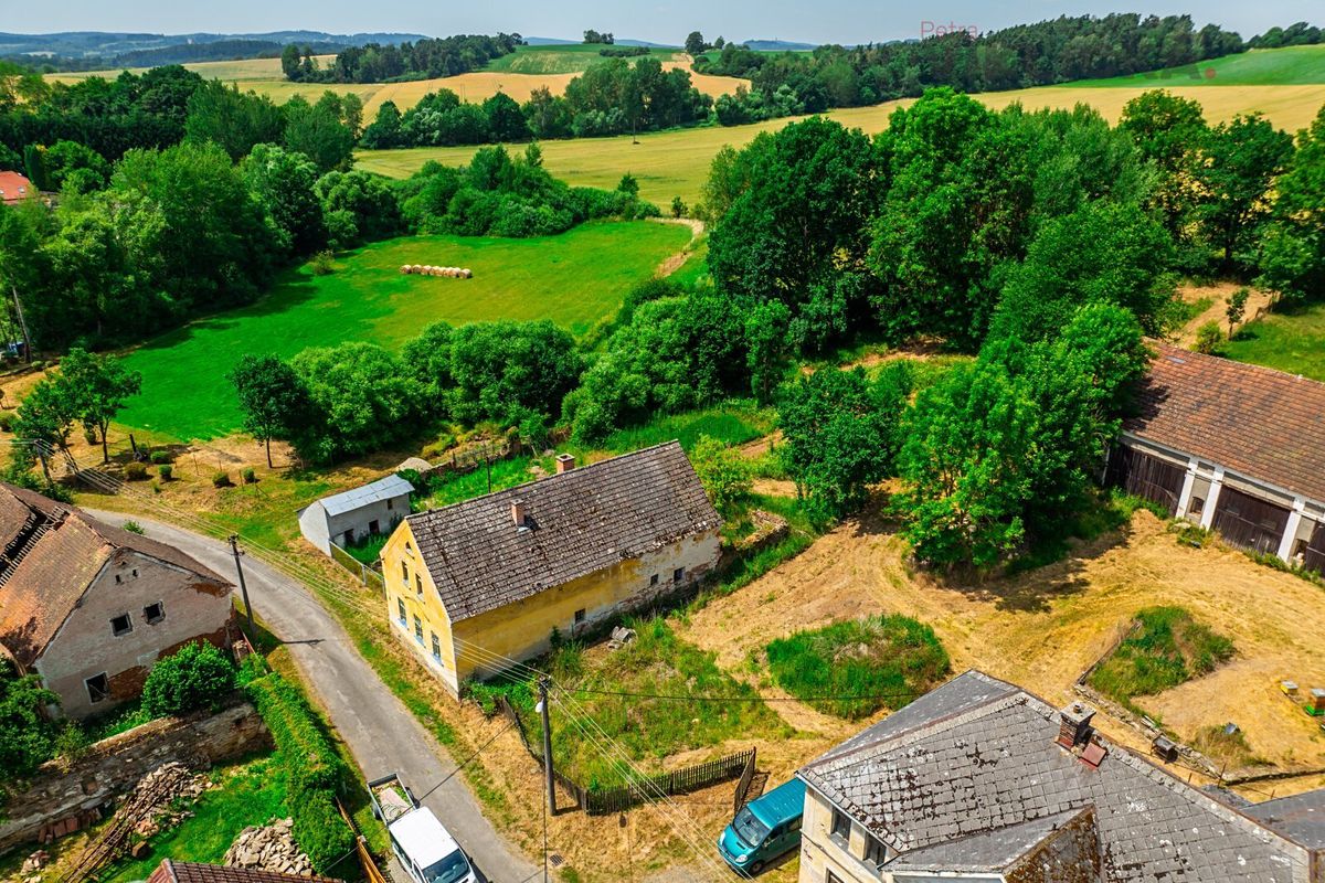 Prodej rodinného domu 150 m², pozemek 2979 m² – fotografie 3