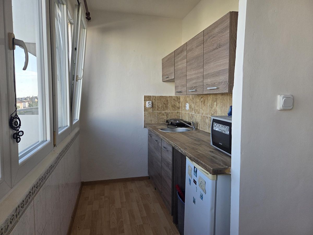 Pronájem bytu 1+kk 27 m²