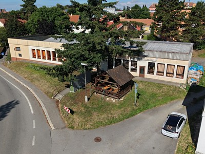 Prodej komerční nemovitosti 308 m²