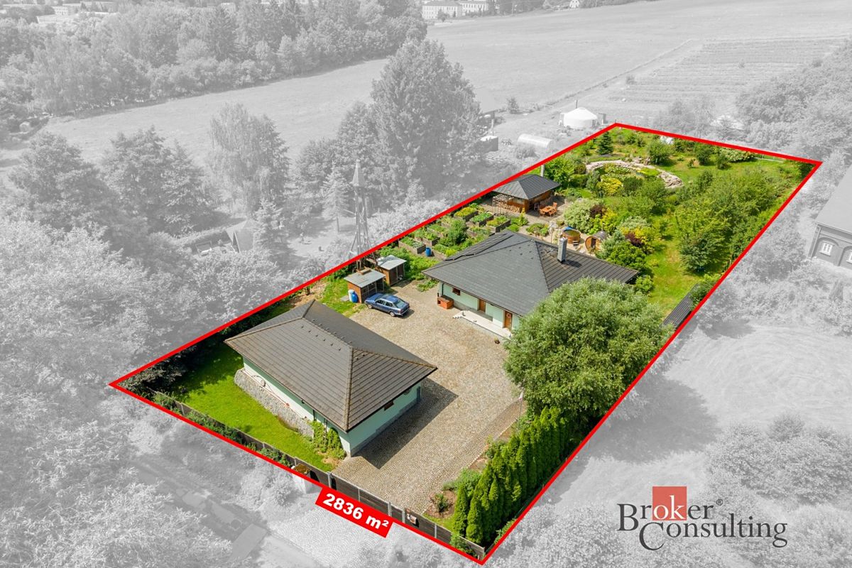 Prodej rodinného domu 127 m², pozemek 2836 m² – fotografie 2