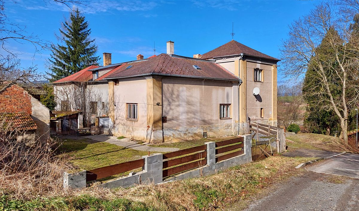 Prodej rodinného domu 170 m², pozemek 1486 m²