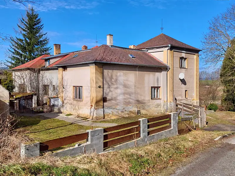 Prodej rodinného domu 170 m², pozemek 1486 m², Biskupice – náhled fotky 1