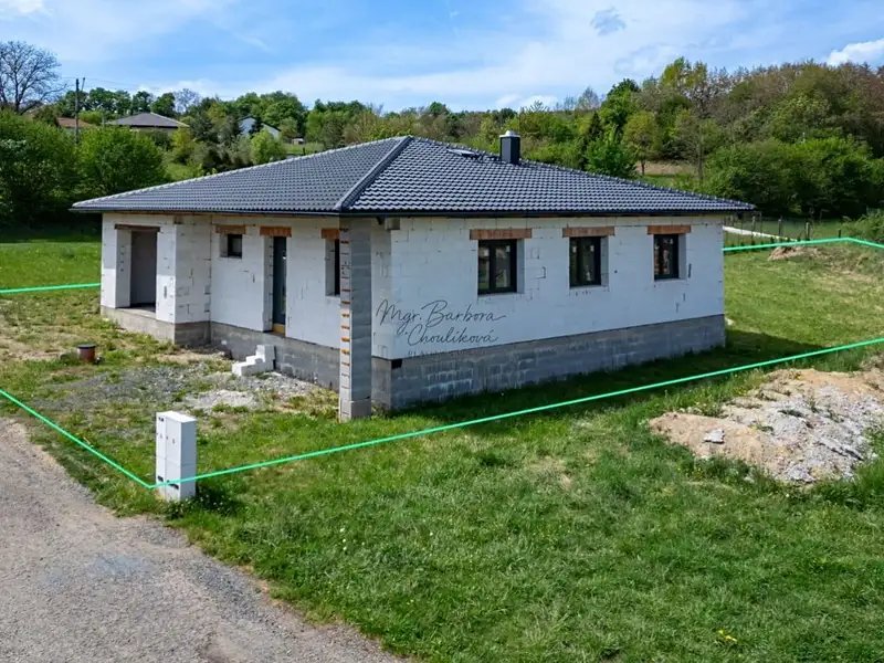 Prodej rodinného domu 135 m², pozemek 818 m², Zdemyslice – náhled fotky 1