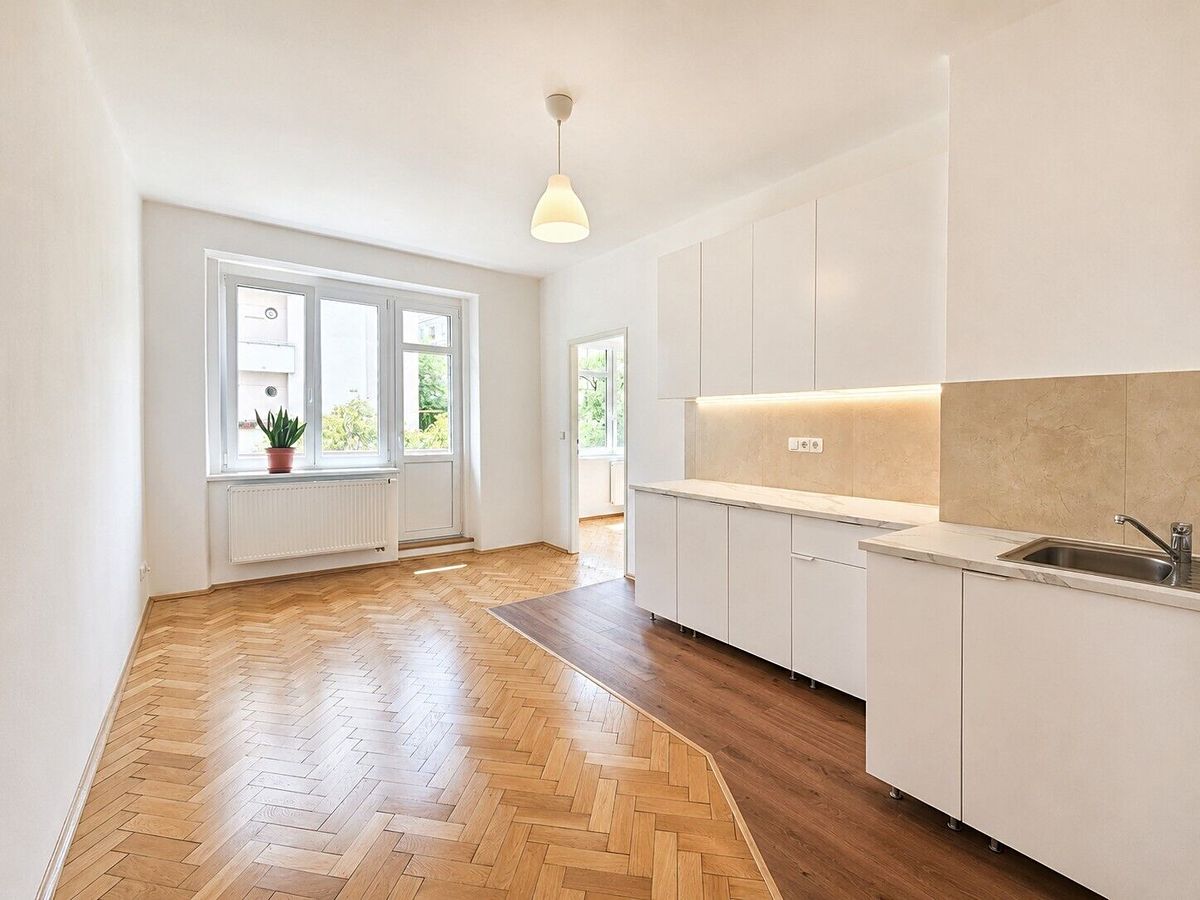Pronájem bytu 3+kk 67 m²