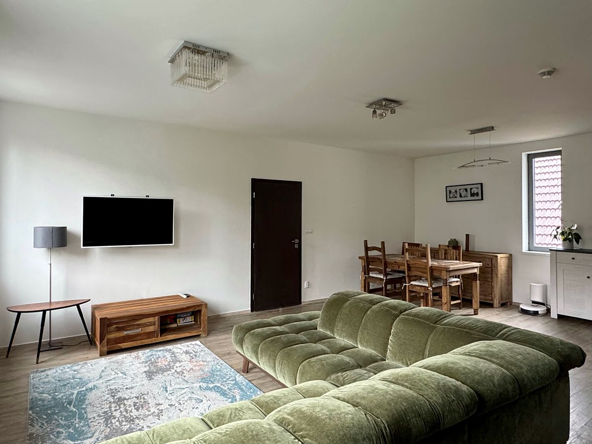 Pronájem bytu 3+kk 94 m² – fotografie 3