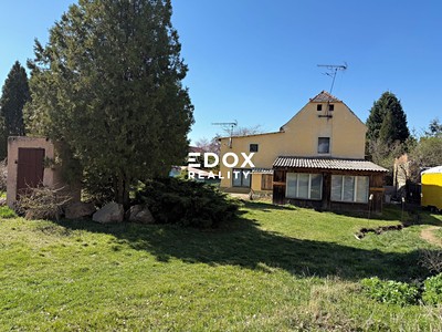 Prodej  rodinného domu 200 m², pozemek 1 530 m²
