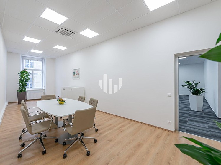 Комерційне приміщення в оренду, 146 м² (8 з 10)