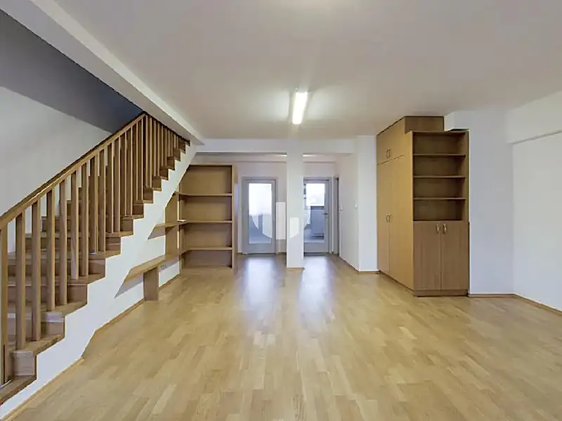 Pronájem kanceláře 147 m², Praha – náhled fotky 3