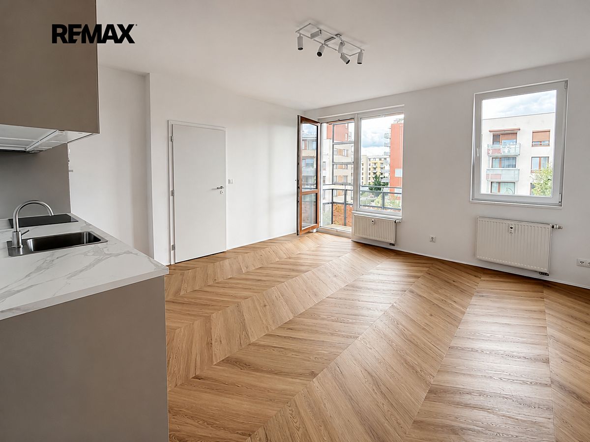 Pronájem bytu 2+kk 55 m²