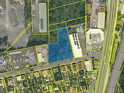 Prodej komerčního pozemku 4500 m²