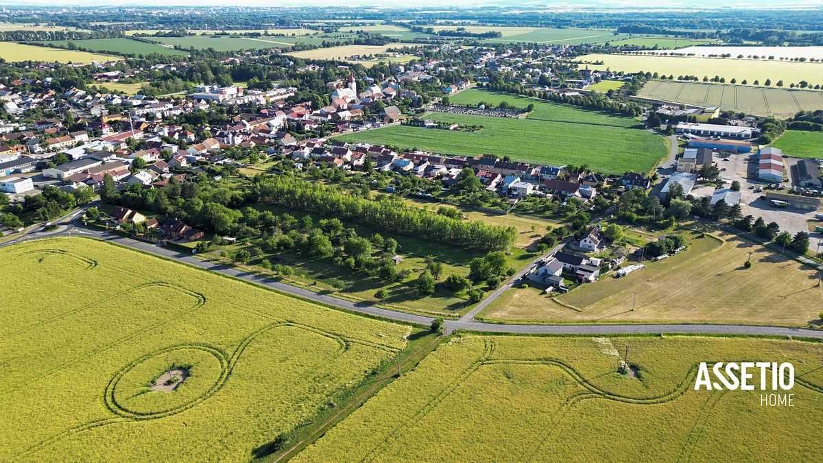 Prodej stavebního pozemku 3880 m² – fotografie 3