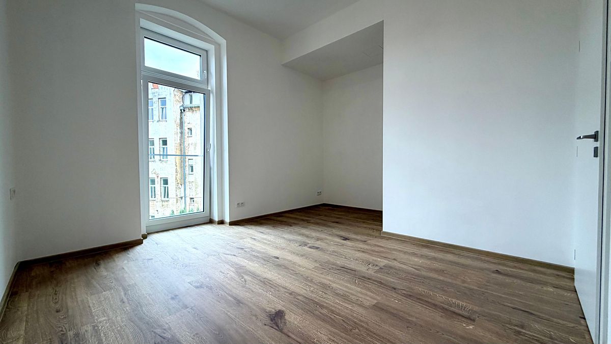 Pronájem bytu 2+kk 64 m² – fotografie 3