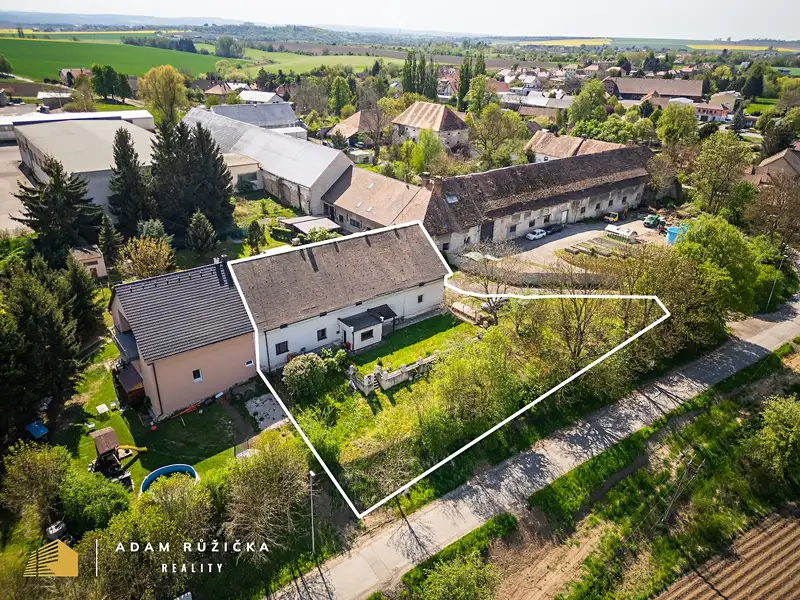 Prodej rodinného domu 133 m², pozemek 748 m², Úhřetice – náhled fotky 1