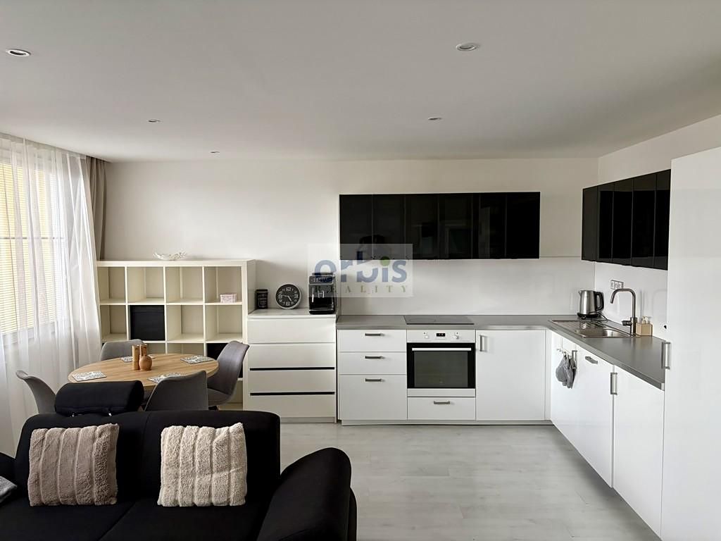 Pronájem bytu 3+kk 65 m²