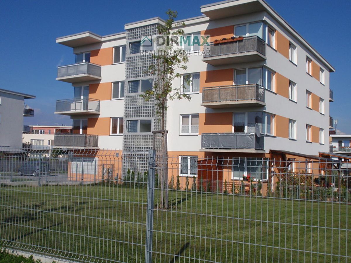 Pronájem bytu 1+kk 43 m²