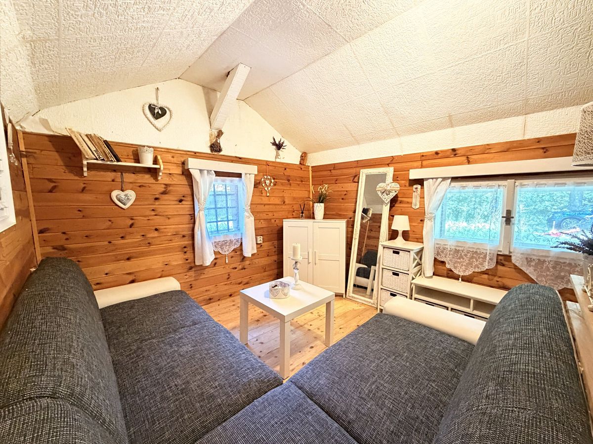 Prodej chaty 20 m², pozemek 220 m²