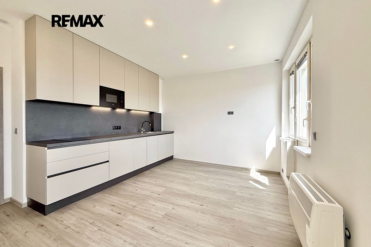 Pronájem bytu 1+kk 29 m²