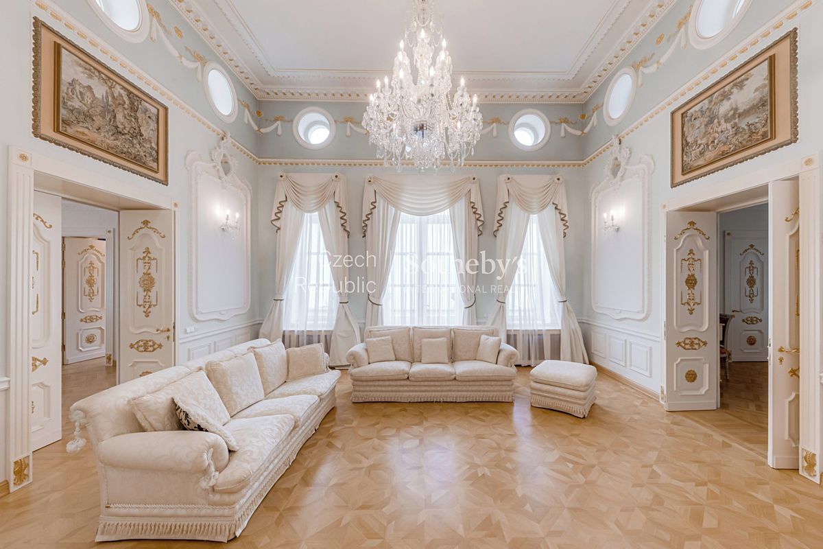 Prodej vily 468 m², pozemek 2681 m² – fotografie 5