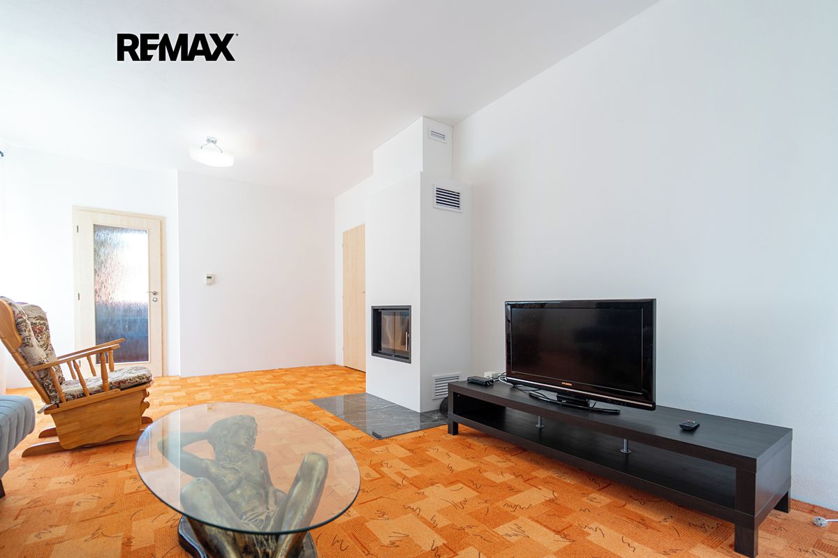 Prodej rodinného domu 112 m², pozemek 275 m² – fotografie 3