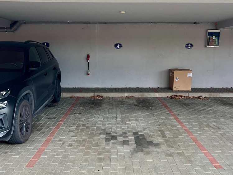 Pronájem bytu 3+kk, 94 m² (7 z 22)