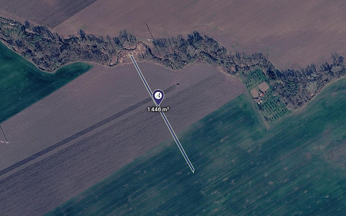 Prodej pole 1446 m²