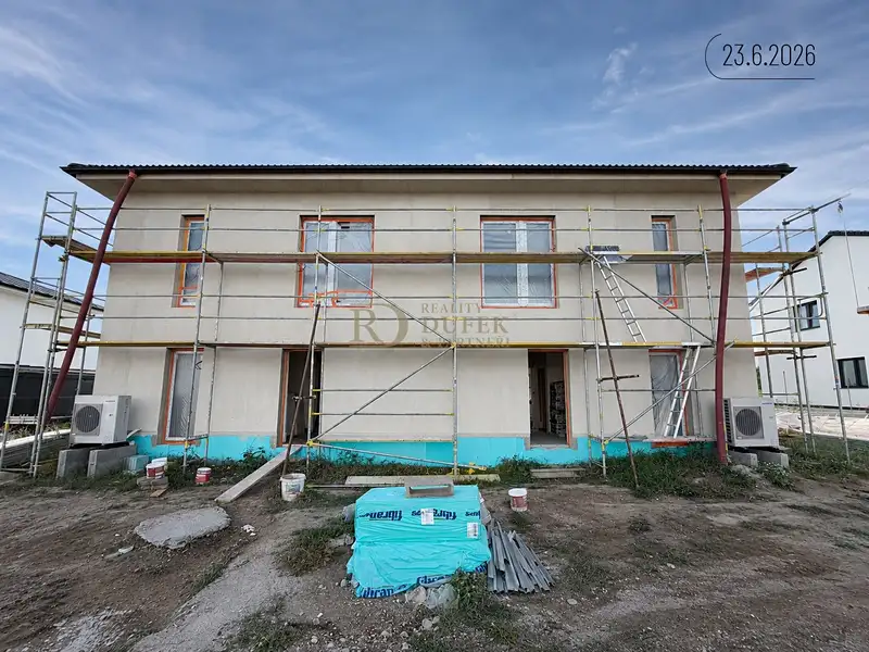 Prodej rodinného domu 134 m², pozemek 430 m², Babice – náhled fotky 1