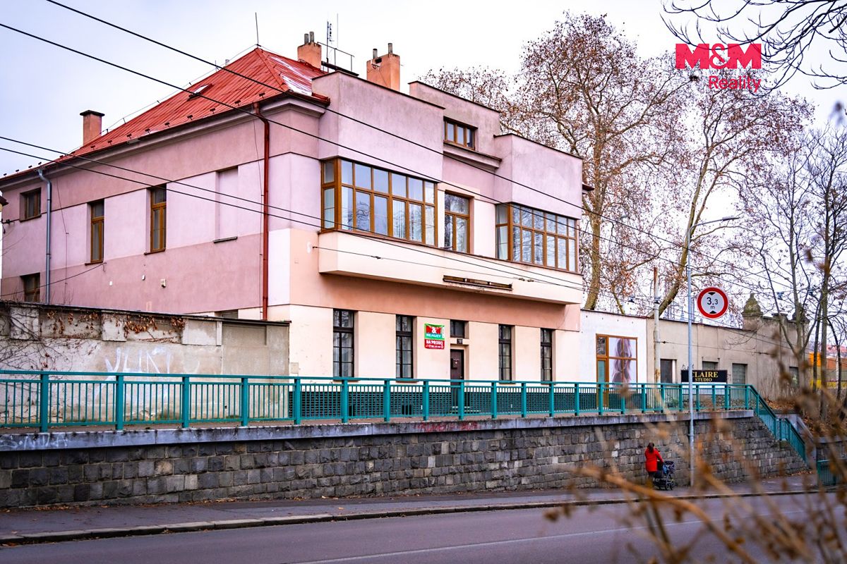 Prodej obchodního prostoru 2102 m² – fotografie 2