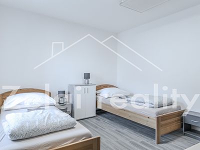 Prodej rodinného domu 340 m², pozemek 127 m²
