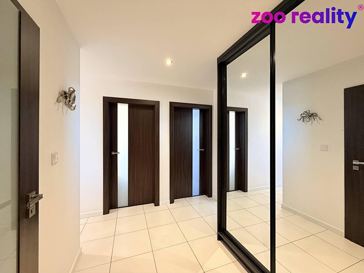 Квартира 4+1 на продаж, 76 м² (17 з 20)