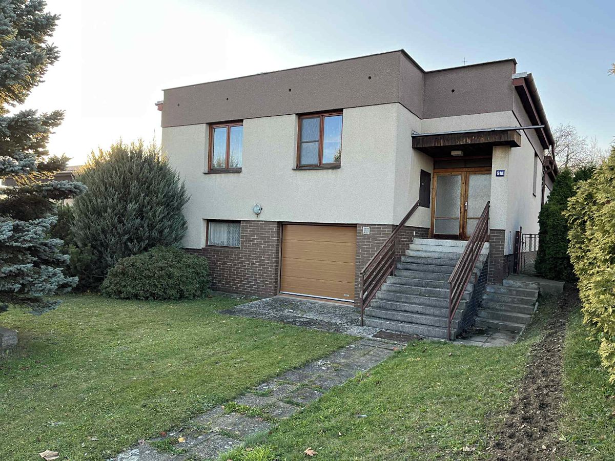 Prodej rodinného domu 175 m², pozemek 1035 m²