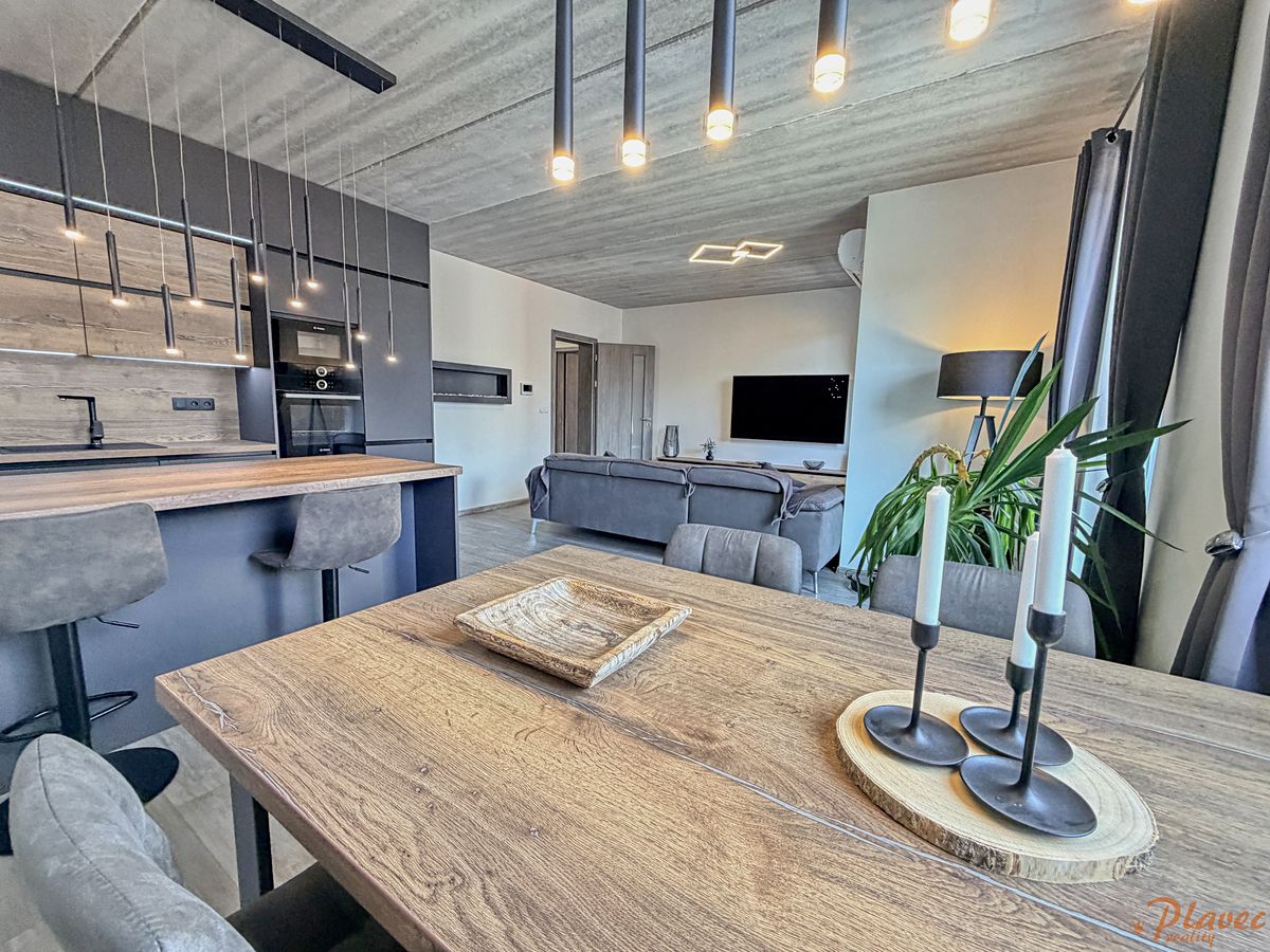 Prodej bytu 2+kk 77 m²