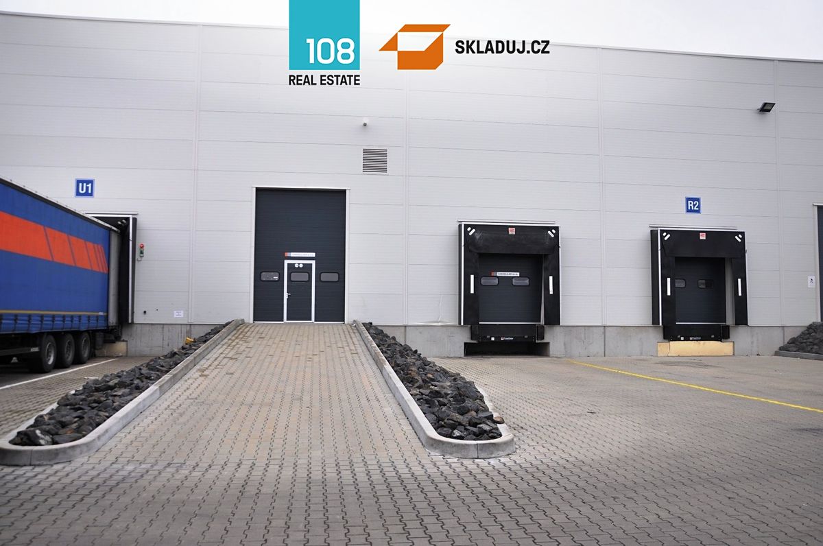 Pronájem skladového prostoru 2500 m² – fotografie 4