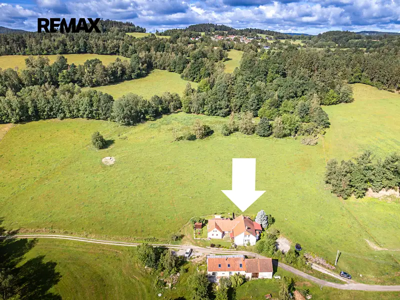 Prodej chalupy 170 m², pozemek 156 m², Vimperk – náhled fotky 1