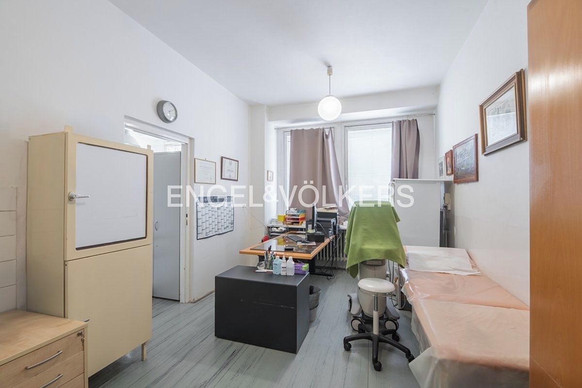 Pronájem ordinace 36 m², Praha – fotka 1 z 3