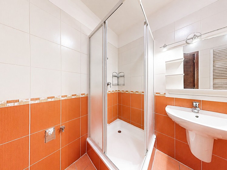 Wohnung 1+kk zum Kauf, 44 m² (11 von 17)