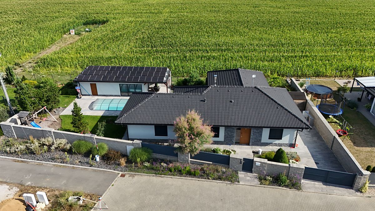 Prodej rodinného domu 142 m², pozemek 880 m²