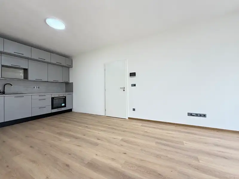 Pronájem bytu 2+kk 48 m², Napajedla – náhled fotky 3