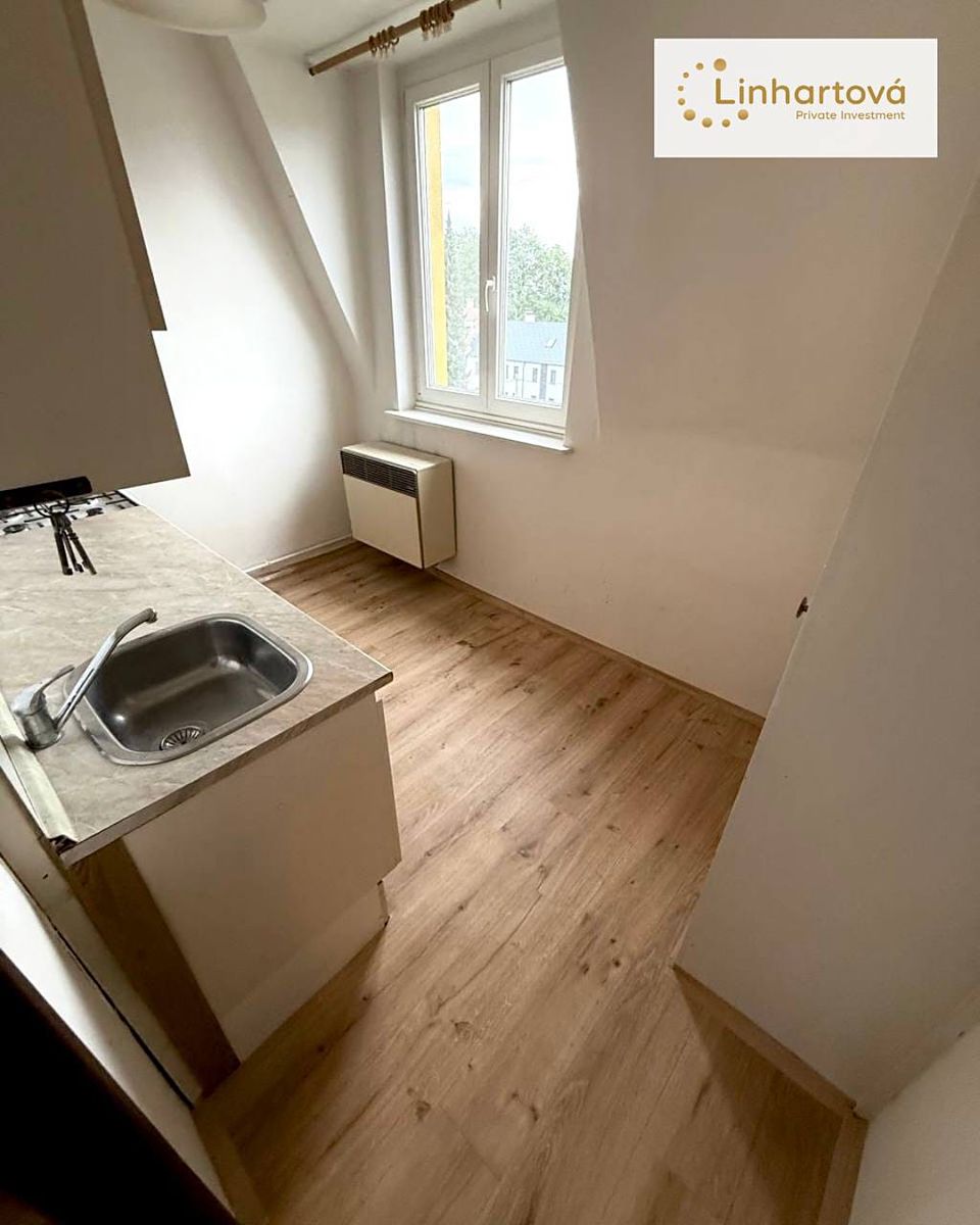 Pronájem bytu 1+1 32 m² – fotografie 4