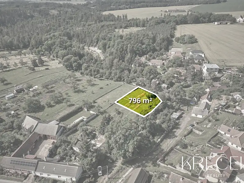 Prodej stavebního pozemku 796 m², Litovany – náhled fotky 2