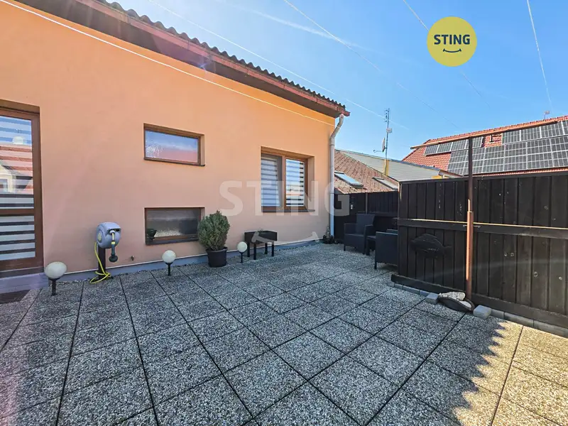 Prodej rodinného domu 298 m², pozemek 158 m², Batelov – náhled fotky 1