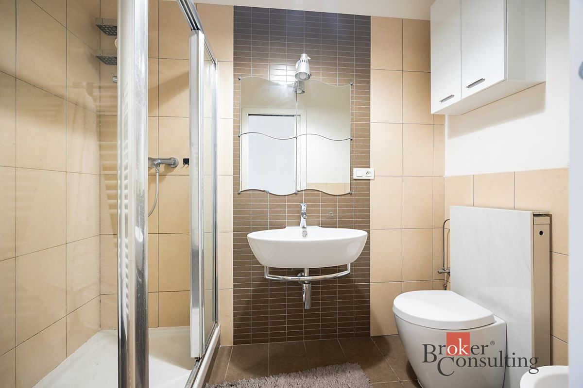 Pronájem bytu 2+kk 43 m² – fotografie 5