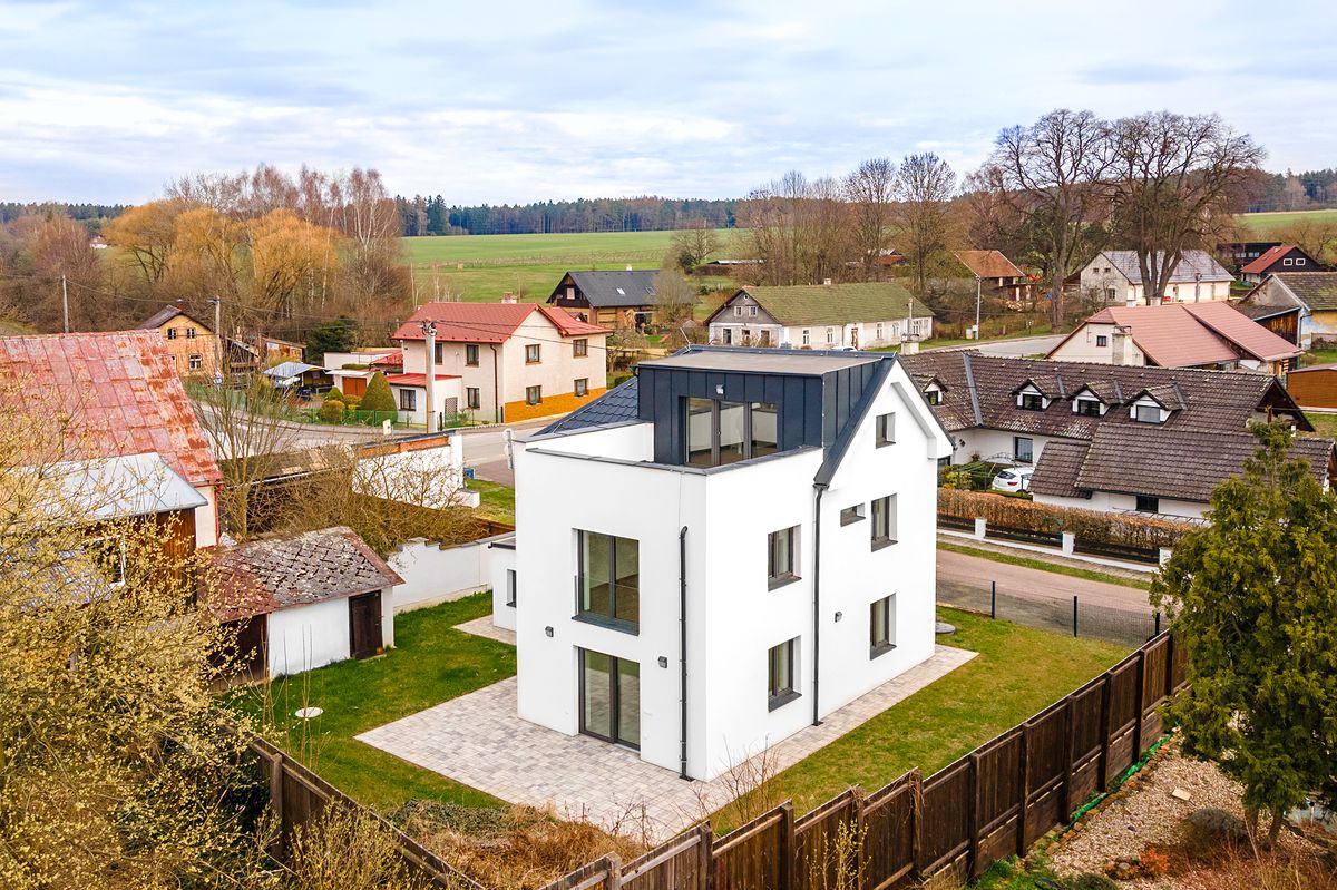 Prodej rodinného domu 155 m², pozemek 495 m² – fotografie 4