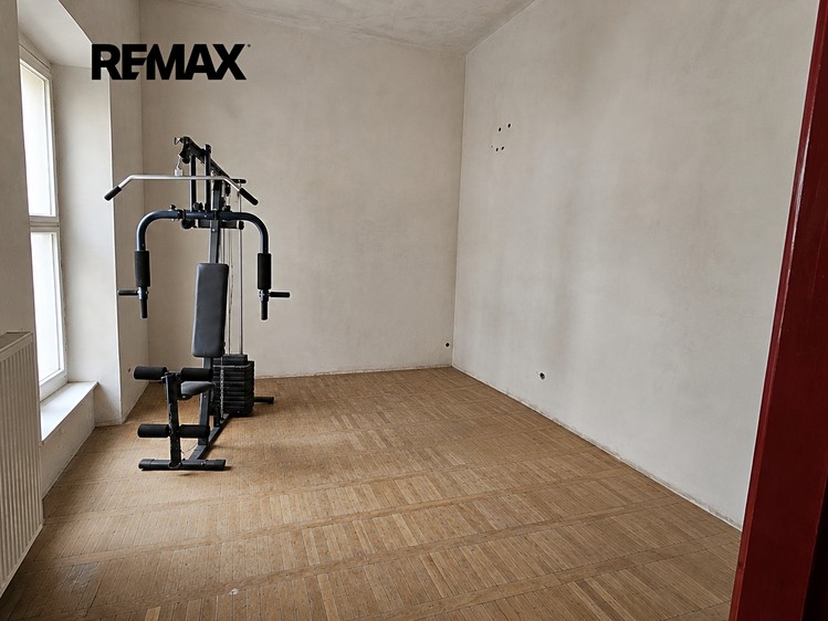 Комерційне приміщення на продаж, 890 м² (6 з 14)