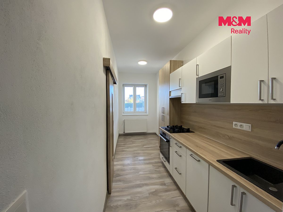 Pronájem bytu 2+1 50 m² – fotografie 2
