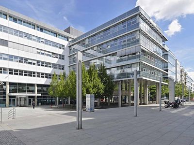 Pronájem kanceláře 364 m²