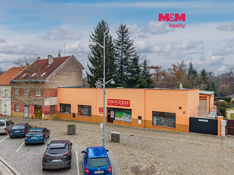 Prodej obchodního prostoru 691 m², Úvaly – náhled fotky 1
